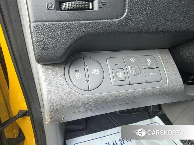 Hyundai The New Grand Starex 2018 Желтый из Кореи, фото 4