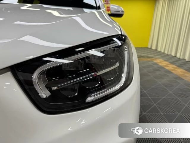 Mercedes-Benz GLC 2020 Белый из Китая, фото 4