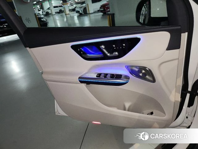 Mercedes-Benz GLC-Class X254 2025 Белый из Кореи, фото 4