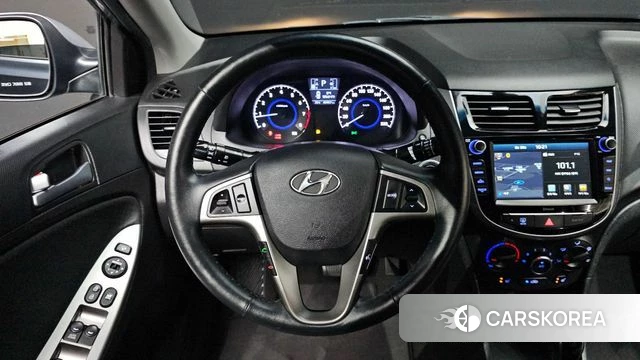 Hyundai Accent (New type) 2019 Серебристо-серый из Кореи, фото 4