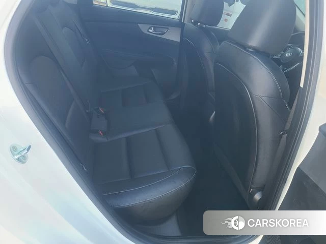 Kia Come New K3 2021 Белый из Кореи, фото 4