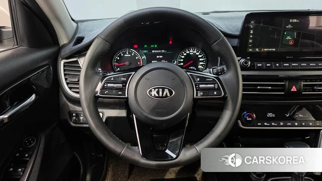 Kia Seltos 2020 Белый из Кореи, фото 4