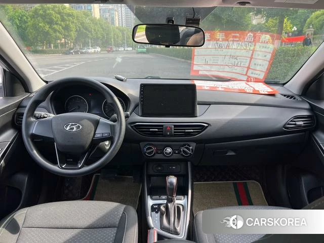 Hyundai Celesta 2021 Белый из Китая, фото 4
