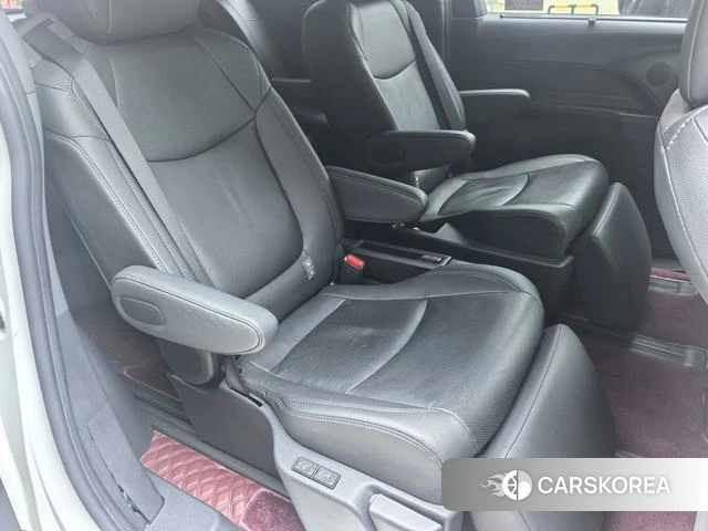 Toyota Sienna 2022 Белый из Китая, фото 4