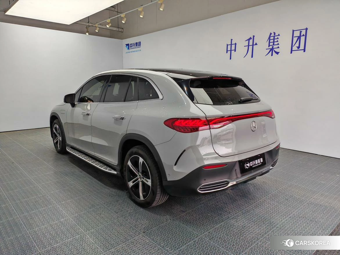 Mercedes-Benz EQE 2023 Темно-серый из Китая, фото 4