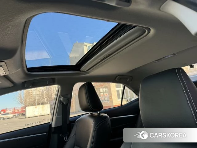 Toyota Corolla 2020 Белый из Китая, фото 4