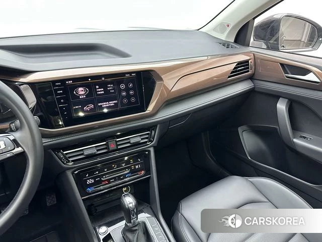 Volkswagen Tharu 2023 Черный из Китая, фото 4