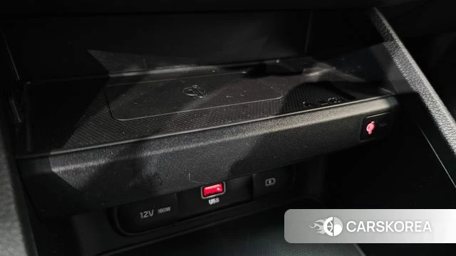 Kia The New K3 2nd generation 2021 Белый из Кореи, фото 4