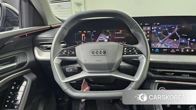 Audi Q5 (80A) 2025 Черный из Кореи, фото 4