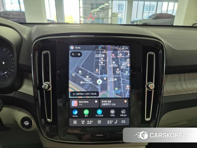 Volvo XC40 2025 Серый из Кореи, фото 4