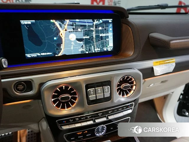 Mercedes-Benz G-Class W463b 2023 Темно-зеленый из Кореи, фото 4