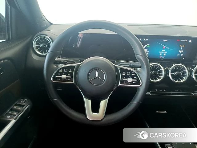 Mercedes-Benz GLB 2021 Черный из Китая, фото 4