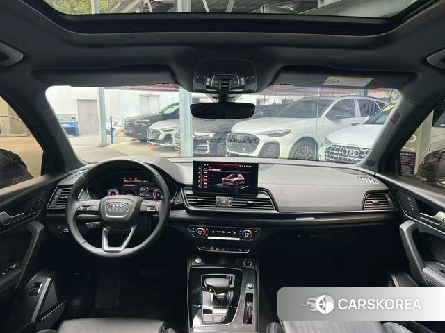 Audi Q5L 2022 Белый из Китая, фото 4