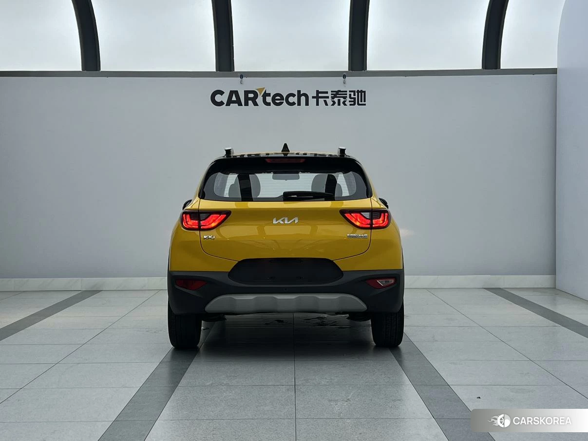 Kia KX1 2021 Желтый из Китая, фото 4
