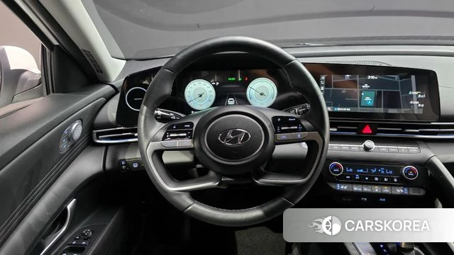 Hyundai Avante Hybrid (CN7) 2022 Белый из Кореи, фото 4