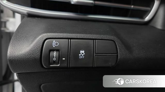 Hyundai The New Avante (CN7) 2023 Белый из Кореи, фото 4