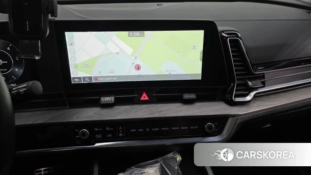 Kia Sportage 5th Generation 2022 Белый из Кореи, фото 4