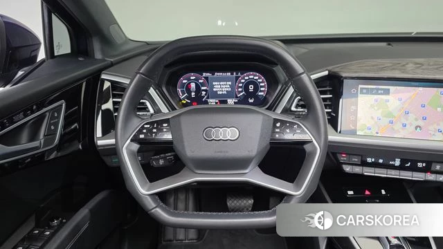Audi Q4 e-Tron (F4) 2025 Синий из Кореи, фото 4