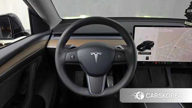 Tesla Model Y 2024 Черный из Кореи, фото 4