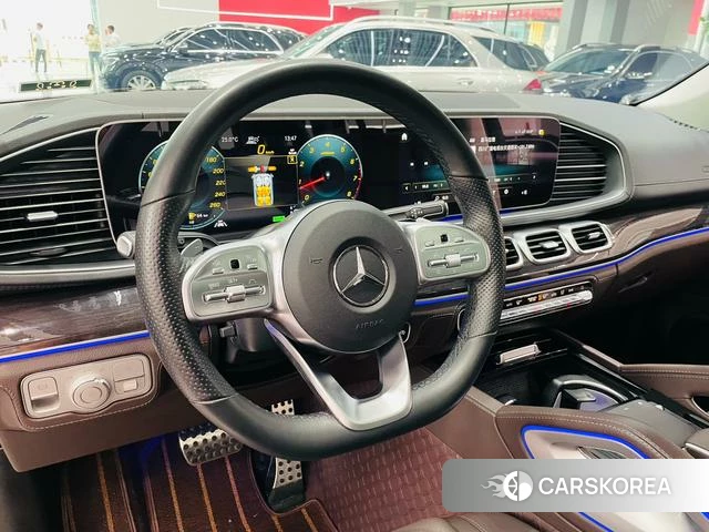 Mercedes-Benz GLS 2023 Черный из Китая, фото 4