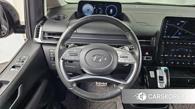 Hyundai Staria 2022 Черный из Кореи, фото 4