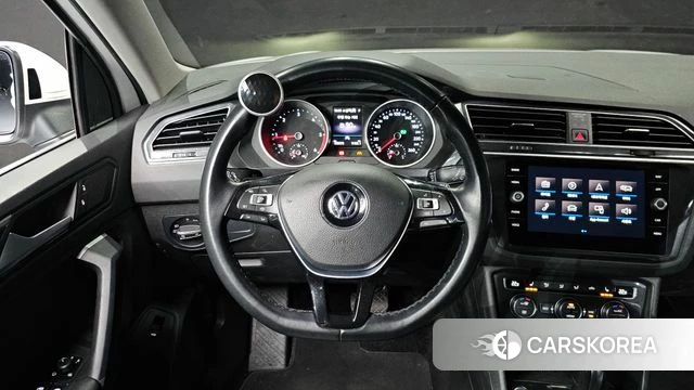Volkswagen Tiguan second Generation 2020 Белый из Кореи, фото 4