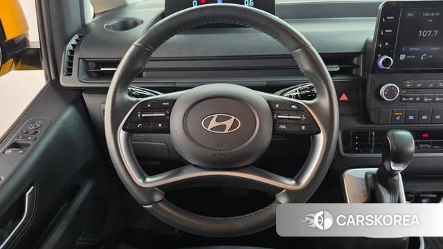 Hyundai Staria 2024 Желтый из Кореи, фото 4