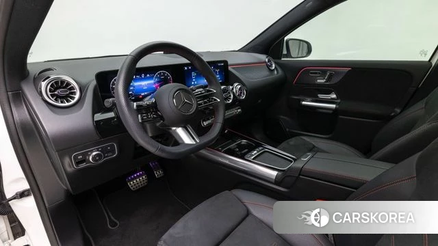 Mercedes-Benz GLA - Class H247 2025 Белый из Кореи, фото 4