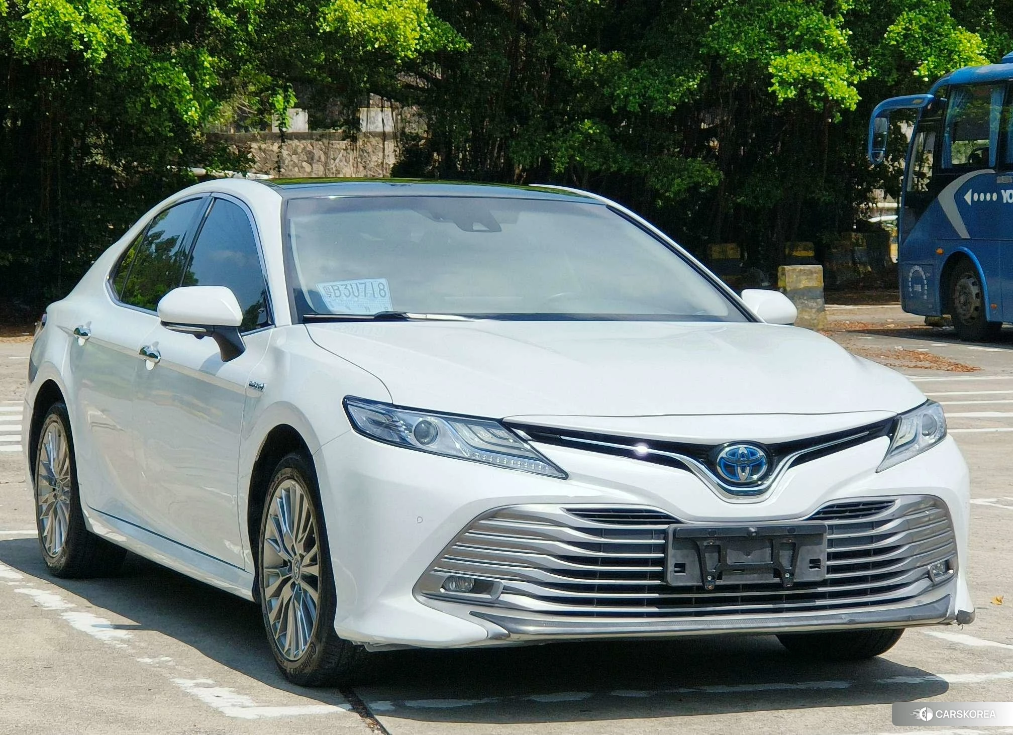 Toyota Camry 2020 Белый из Китая, фото 4