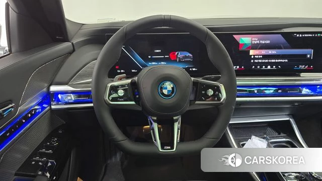 BMW i7 (G70) 2025 Черный из Кореи, фото 4