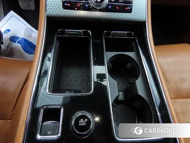 Lincoln Aviator 2nd generation 2021 Белый из Кореи, фото 4