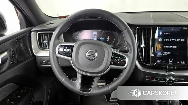 Volvo XC60 second Generation 2020 Белый из Кореи, фото 4
