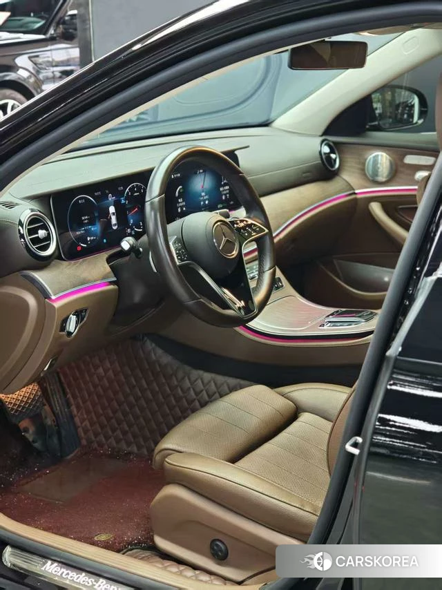 Mercedes-Benz E-Class 2022 Черный из Китая, фото 4