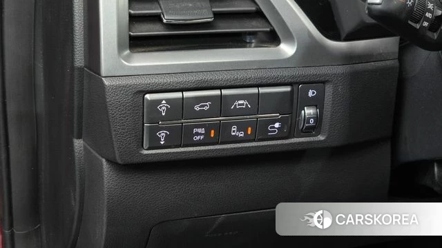 Ssangyong Beautiful Korando 2019 Красный из Кореи, фото 4