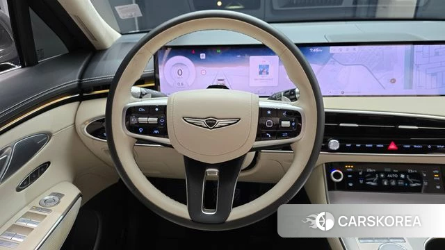 Genesis GV70 2024 Серый из Кореи, фото 4