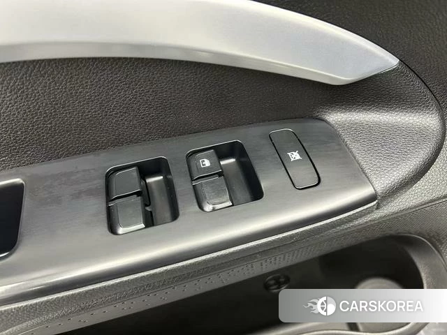 Kia KX1 2021 Белый из Китая, фото 4