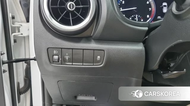Hyundai The New Kona 2022 Белый из Кореи, фото 4