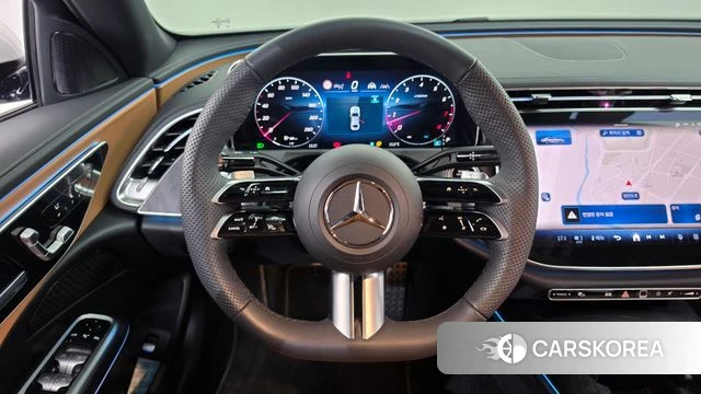 Mercedes-Benz E-Class W214 2026 Белый из Кореи, фото 4