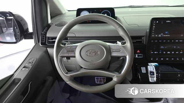 Hyundai Staria 2022 Серый из Кореи, фото 4