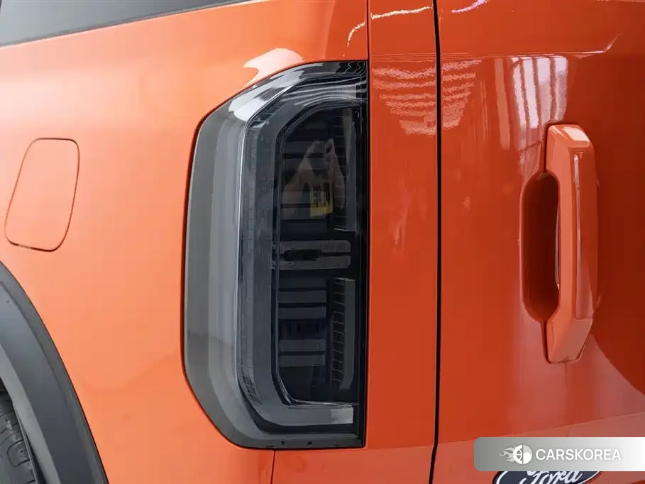 Ford Bronco 2025 Yellow/orange из Китая, фото 4