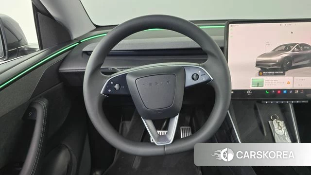 Tesla Model Y 2025 Серый из Кореи, фото 4