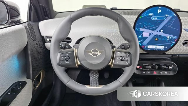 Mini Cooper Electric 4th Generation 2024 Белый из Кореи, фото 4