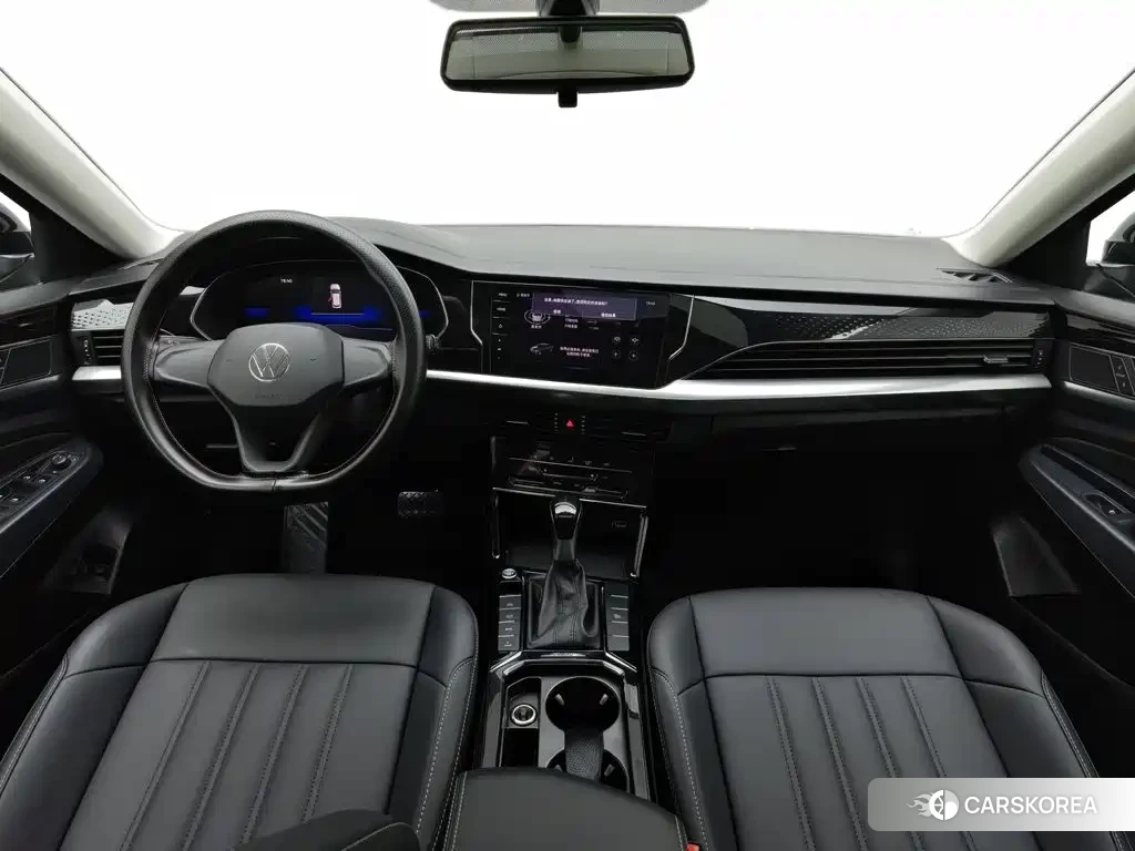 Volkswagen Passat 2023 Черный из Китая, фото 4