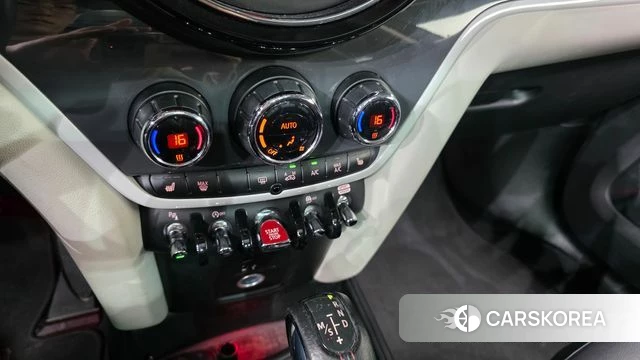 Mini Cooper S Countryman id 5041920 из Кореи 4