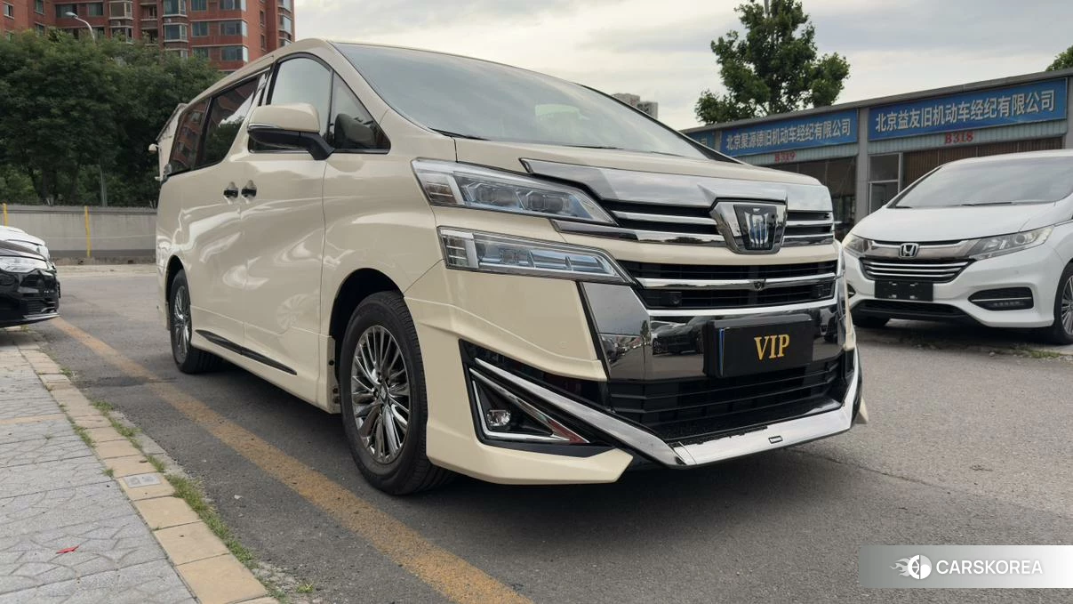 Toyota Vellfire 2021 Белый из Китая, фото 4