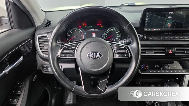 Kia Seltos 2019 Белый из Кореи, фото 4