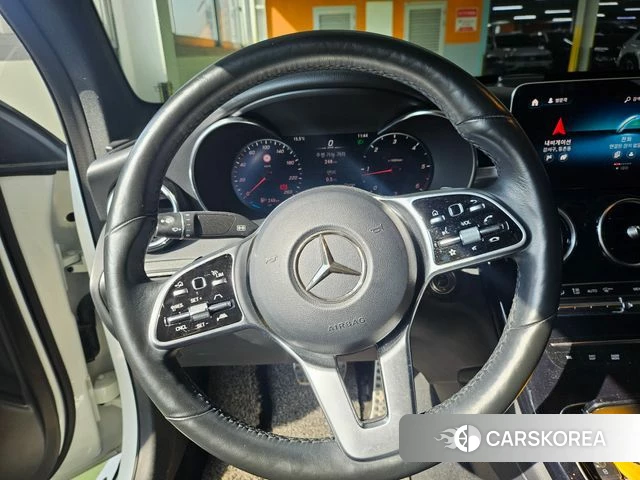 Mercedes-Benz GLC-Class X253 2021 Белый из Кореи, фото 4