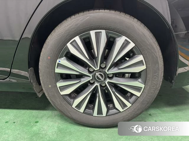 Nissan Altima 2025 Черный из Китая, фото 4