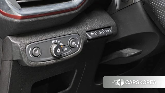 Chevrolet (GM Daewoo) Trailblazer 2021 Белый из Кореи, фото 4