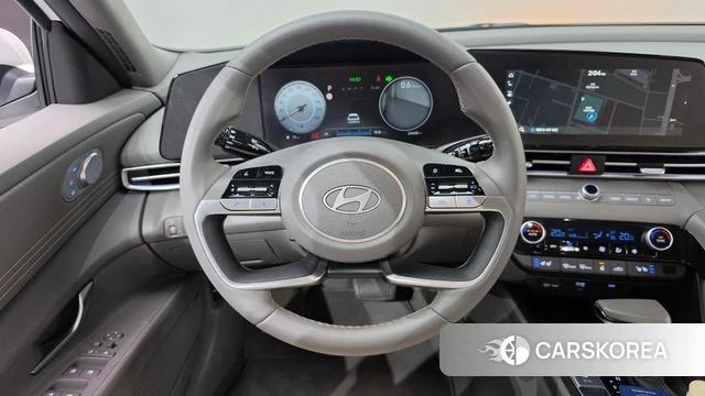 Hyundai The New Avante (CN7) 2025 Белый из Кореи, фото 4